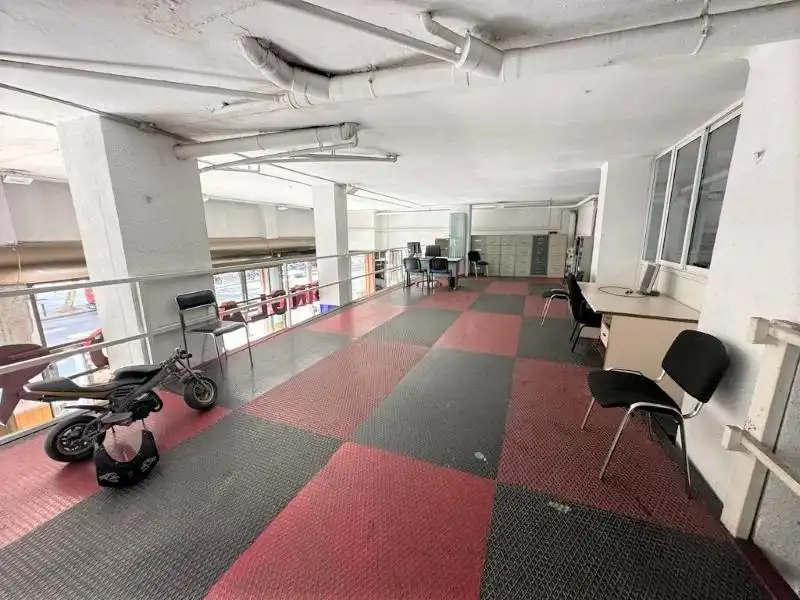 Local comercial en venda a Artigues - Llefià, imagen 11
