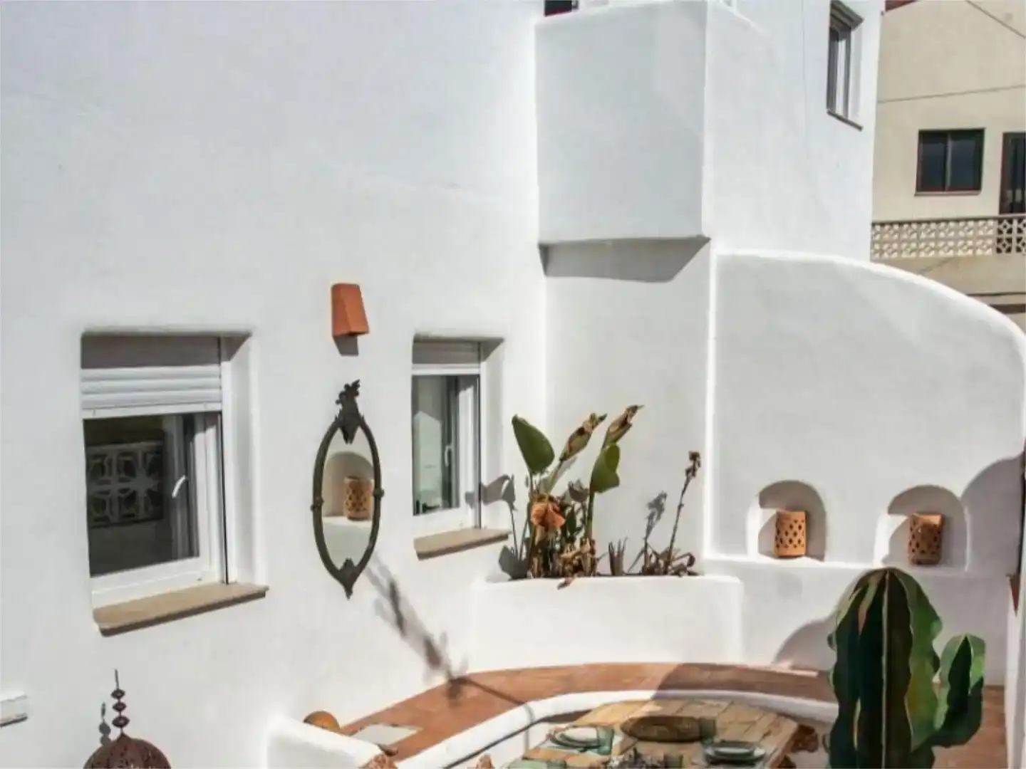 Exterior view of Flat for sale in Oliva  with Air Conditioner, Private garden and Storage room