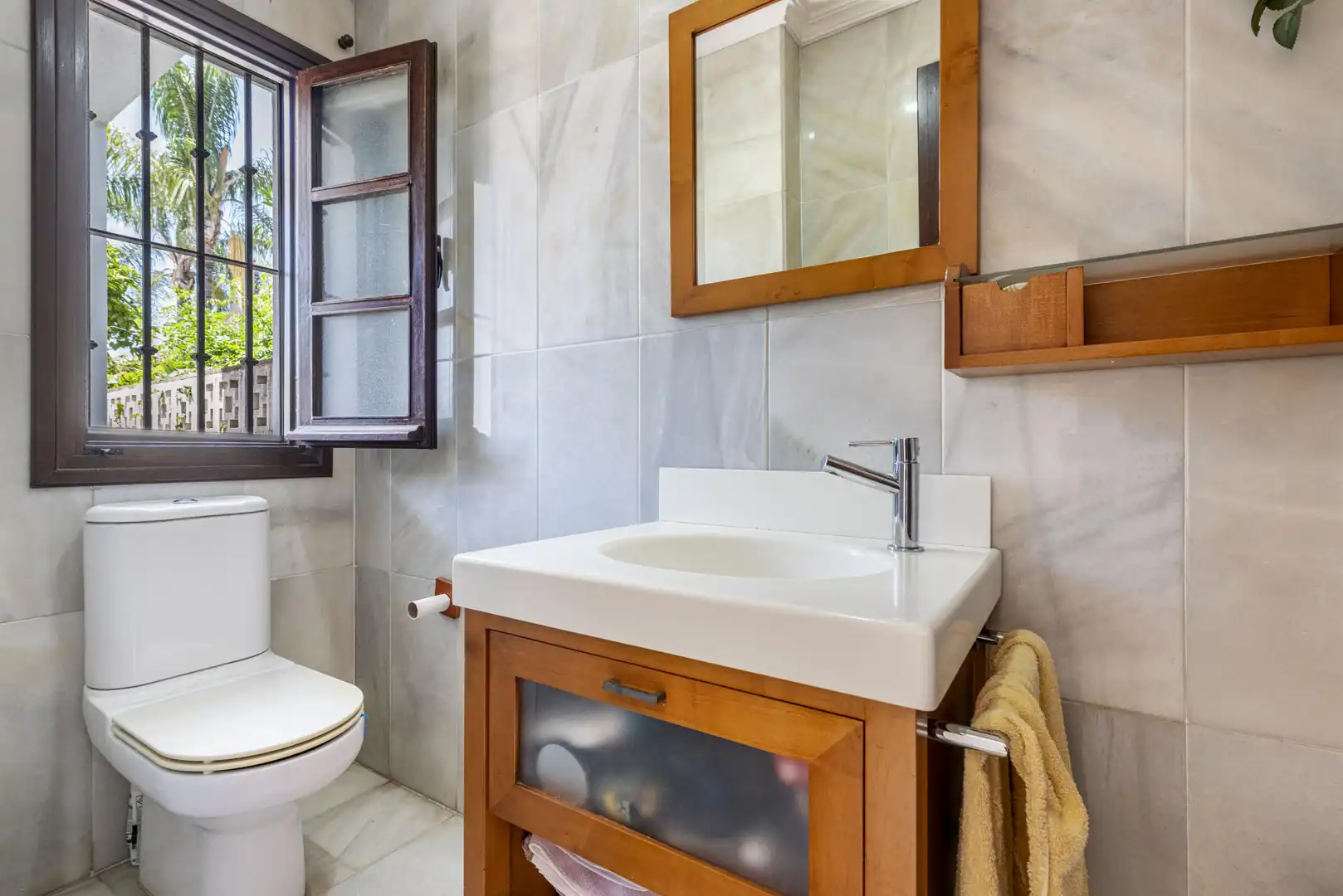 Bathroom of Detached homes for sale in Marbella  with Private garden, Terrace and Furnished