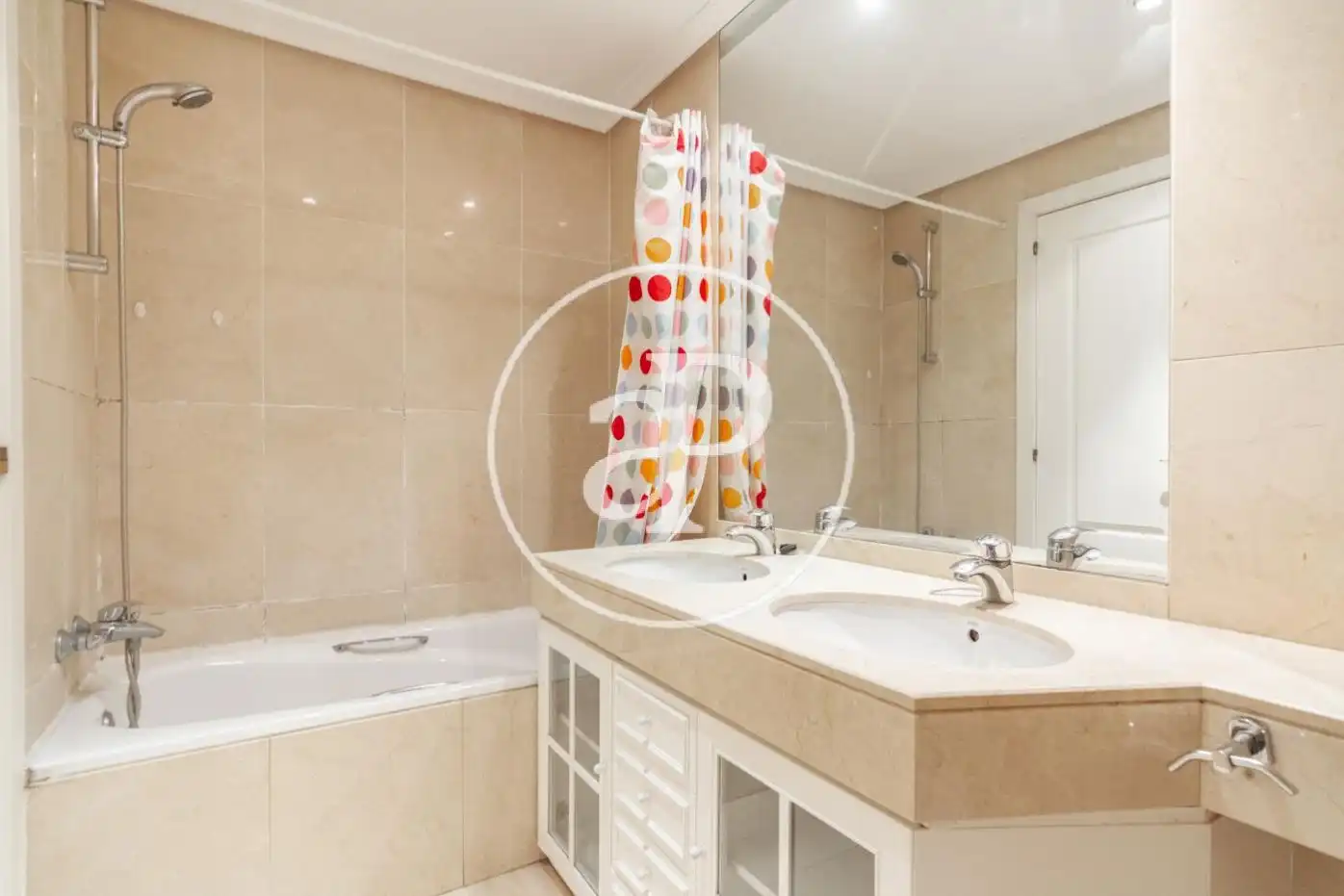 Bathroom of Flat for rent in La Moraleja  with Air Conditioner, Heating and Terrace