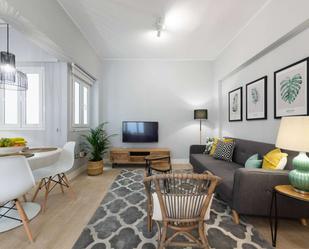 Sala d'estar de Apartament per a compartir en Las Palmas de Gran Canaria amb Terrassa