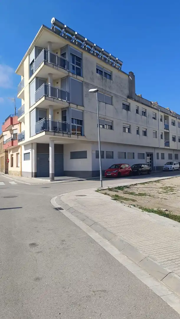 Vista exterior de Pis en venda en Roquetes amb Aire condicionat, Calefacció i Traster