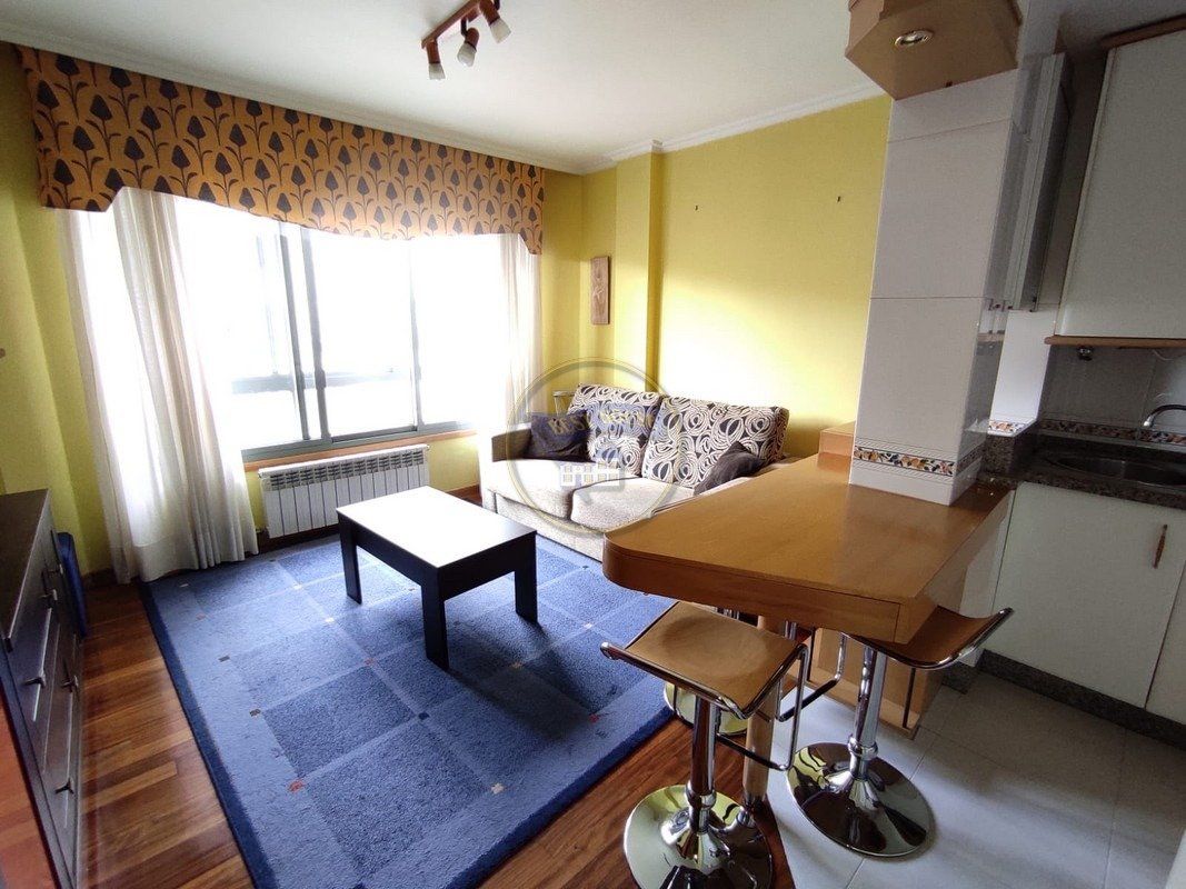 Living room of Apartment to rent in Vigo   with Heating and Storage room