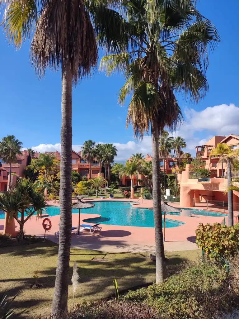 Piso de alquiler en Camino de la Boladilla, La Concha - Resina Golf, Selwo