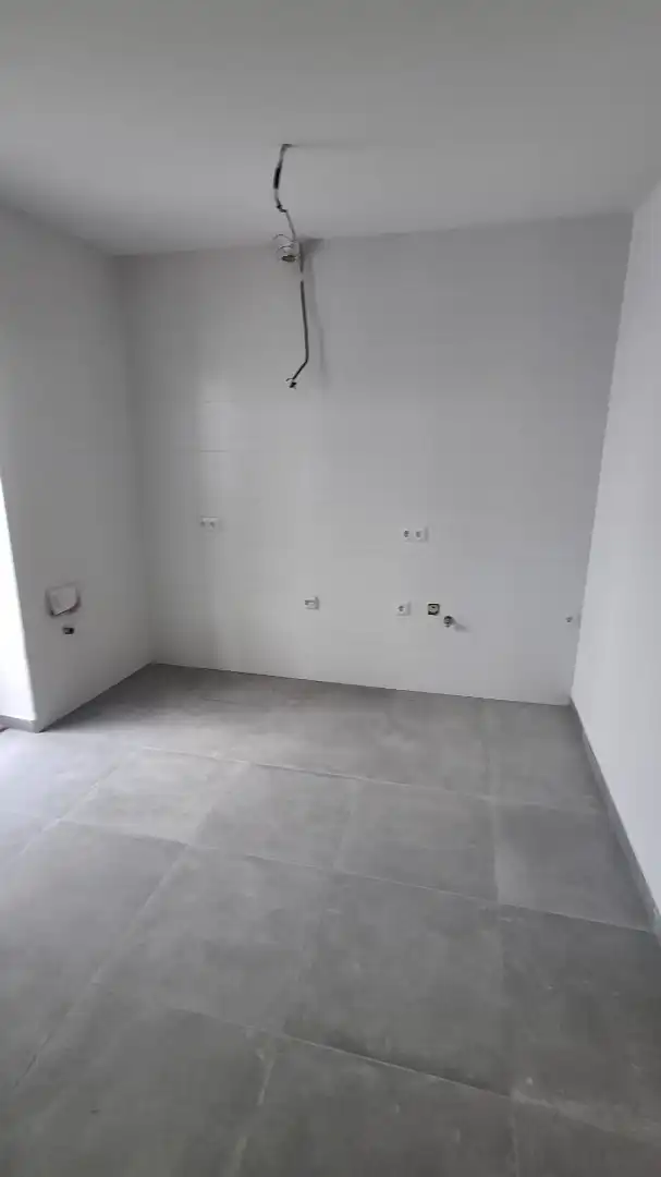 Piso en venta en Dos Hermanas con Balcón