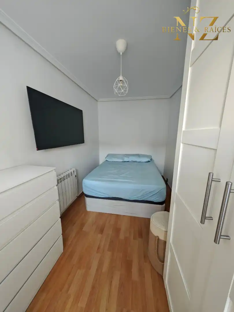 Piso en venta en Calle de Ramón Sainz, 22, Vista Alegre