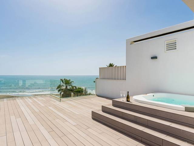 Casa adosada en Venta en Guadalobón