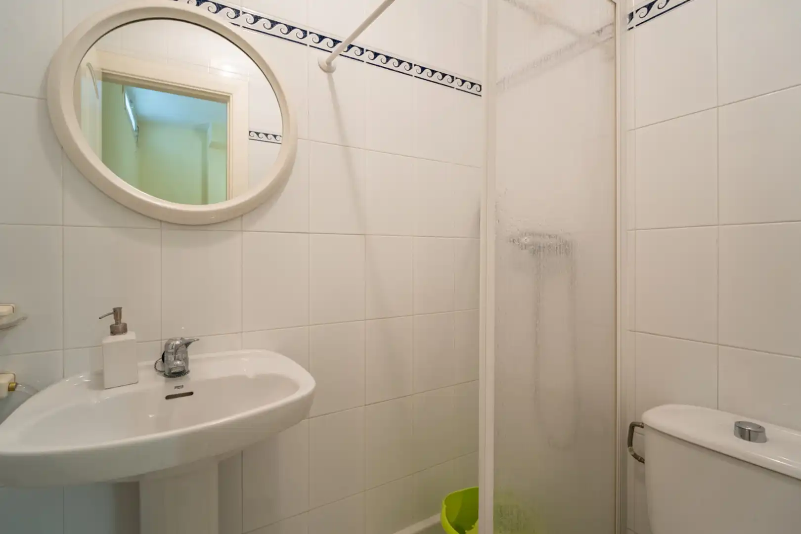 Bany de Casa adosada en venda en Málaga amb Aire condicionat, Traster i Piscina
