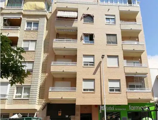 Aparcamiento con ascensor en venta en Diego Ramirez Pastor