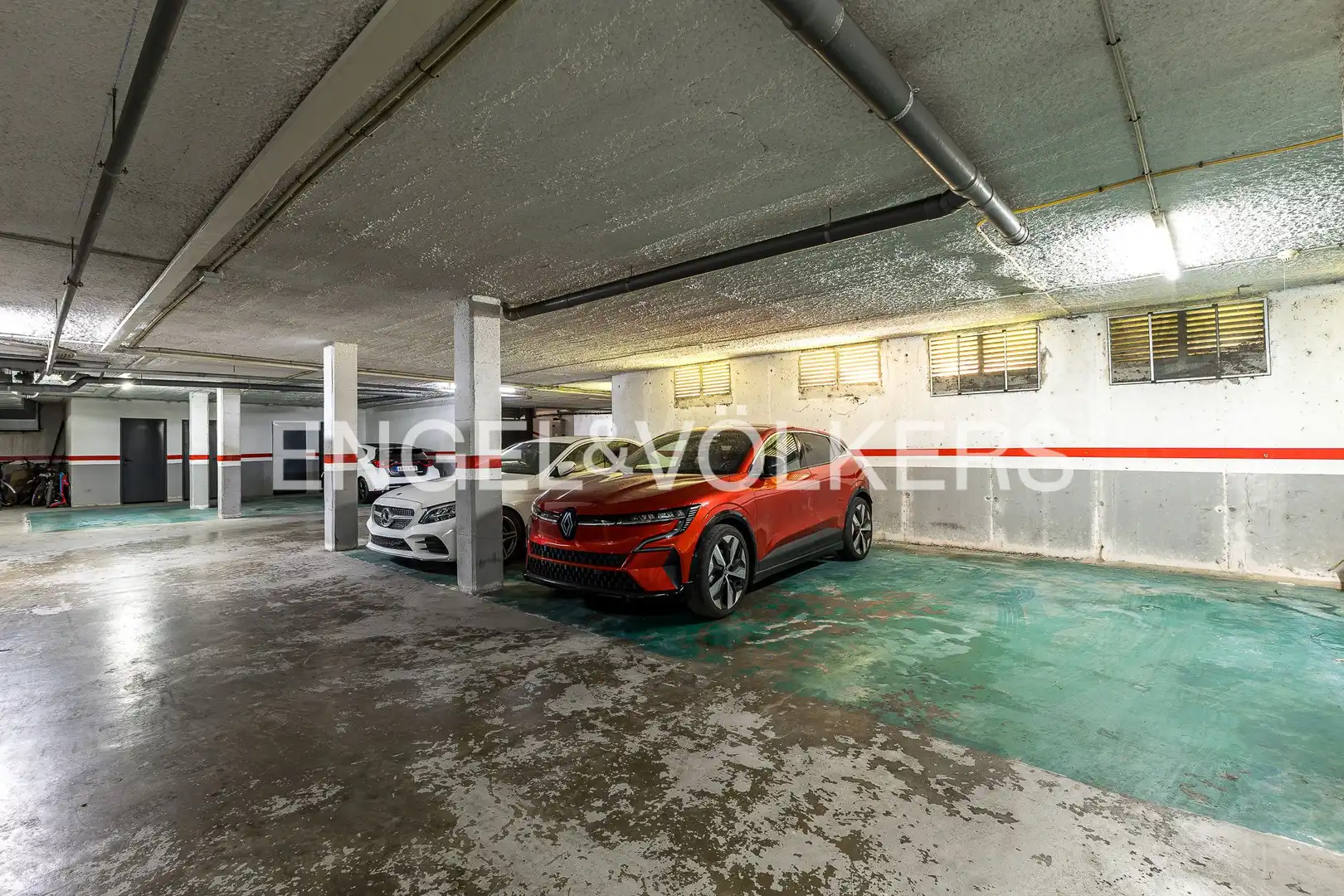Parking of Flat for sale in Gavà  with Air Conditioner, Heating and Parquet flooring