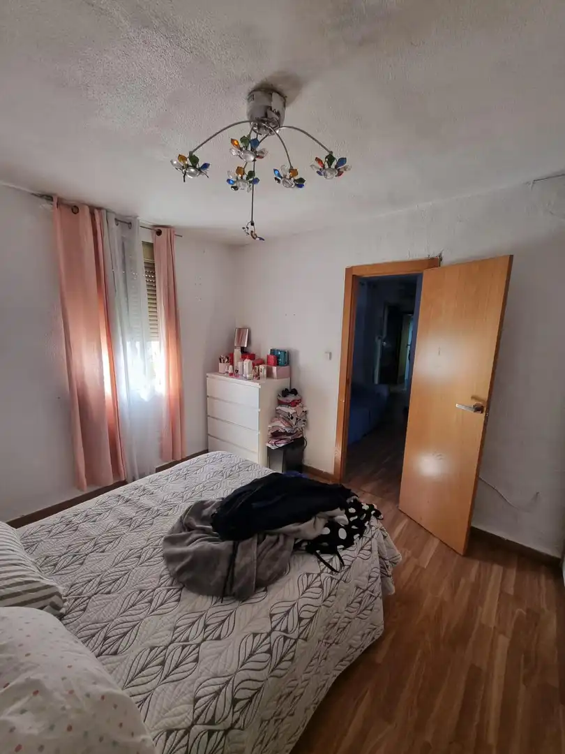 Habitación de Piso en venta en Murcia con Aire acondicionado, Jardín privado y Trastero