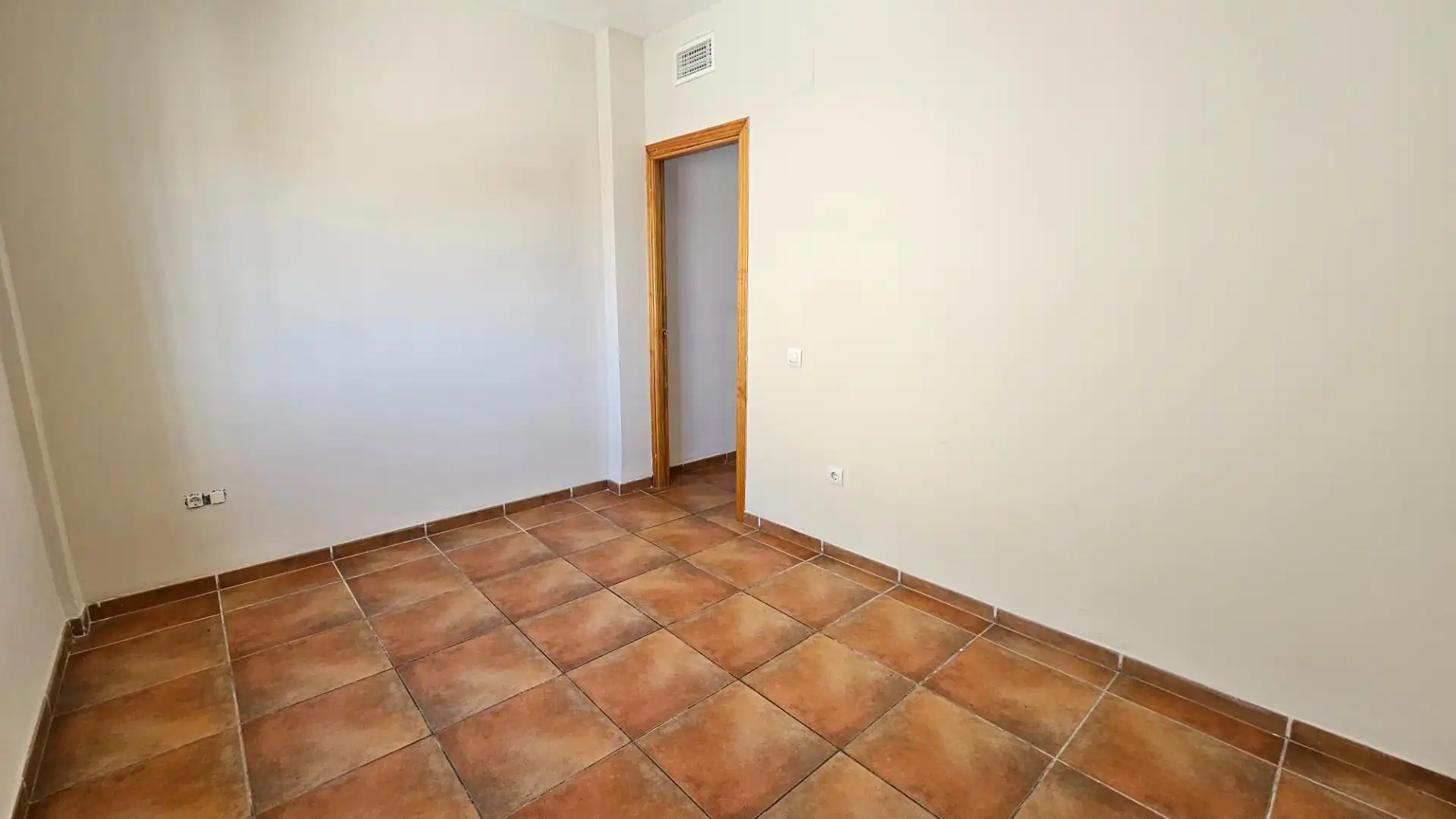 Maison mitoyenne avec terrasse à vendre à La Victoria, imagen 35