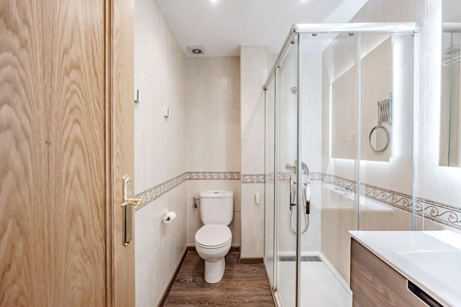 Bathroom of Detached homes for sale in Valdemoro  with Air Conditioner and Heating