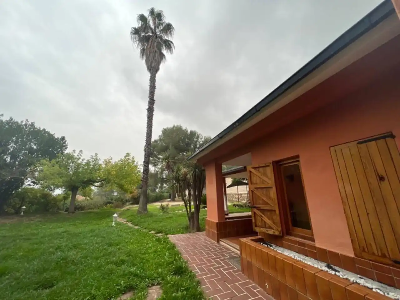 Vista exterior de Casa o chalet en venta en Muro de Alcoy con Aire acondicionado, Jardín privado y Piscina comunitaria