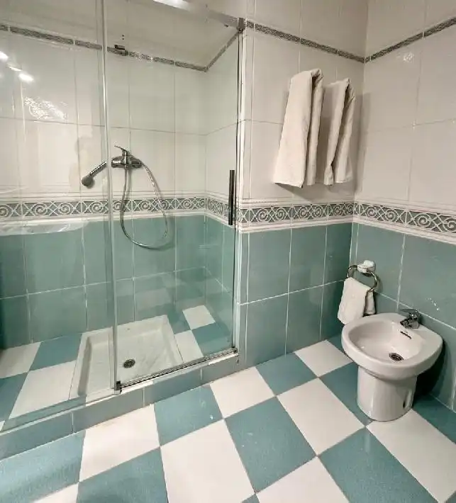 Bathroom of Houses for sale in Córdoba  with Air Conditioner, Heating and Private garden