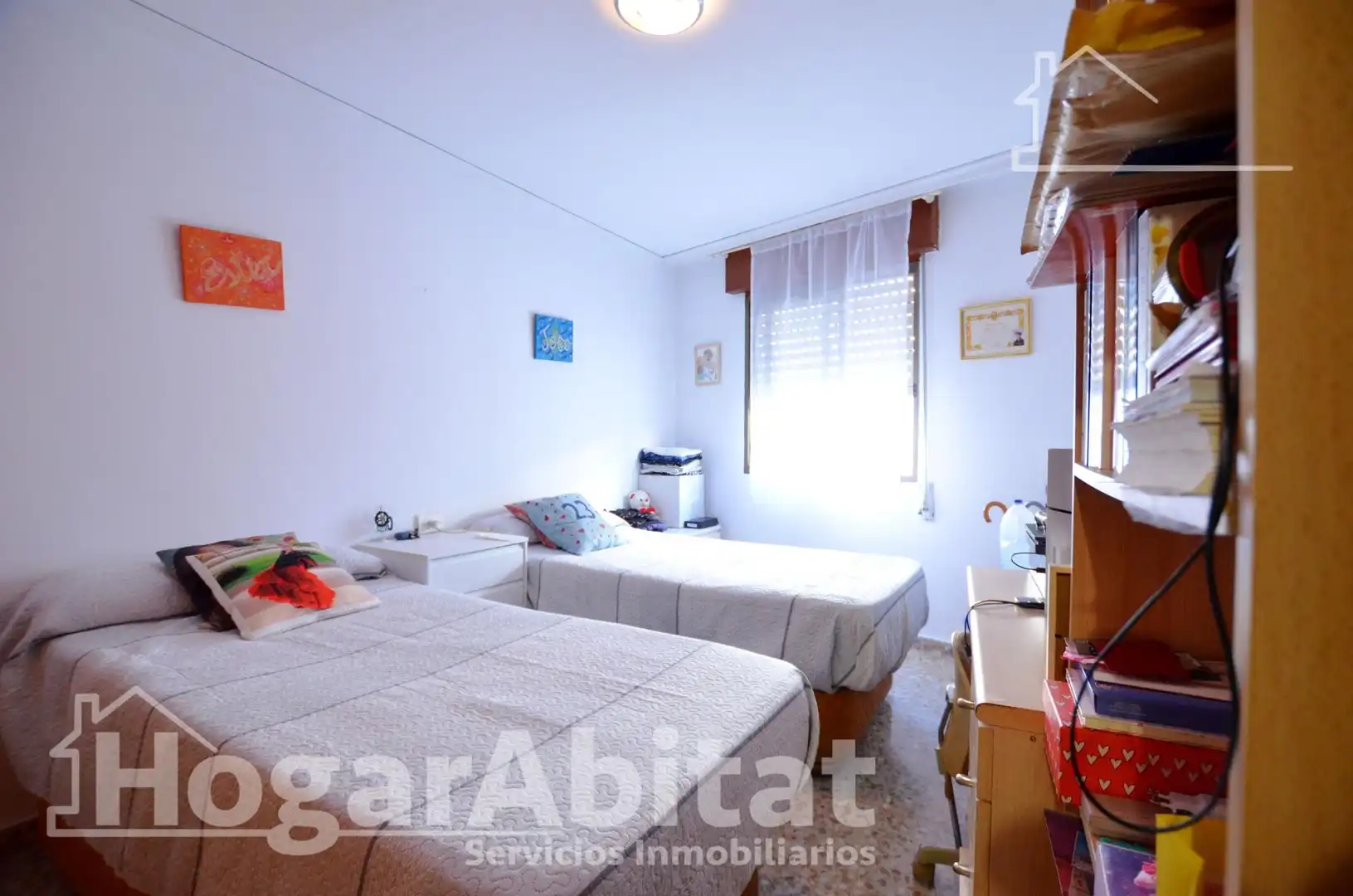 Schlafzimmer von Haus oder Chalet zum Verkauf in Oliva mit Terrasse, Abstellraum und Möbliert