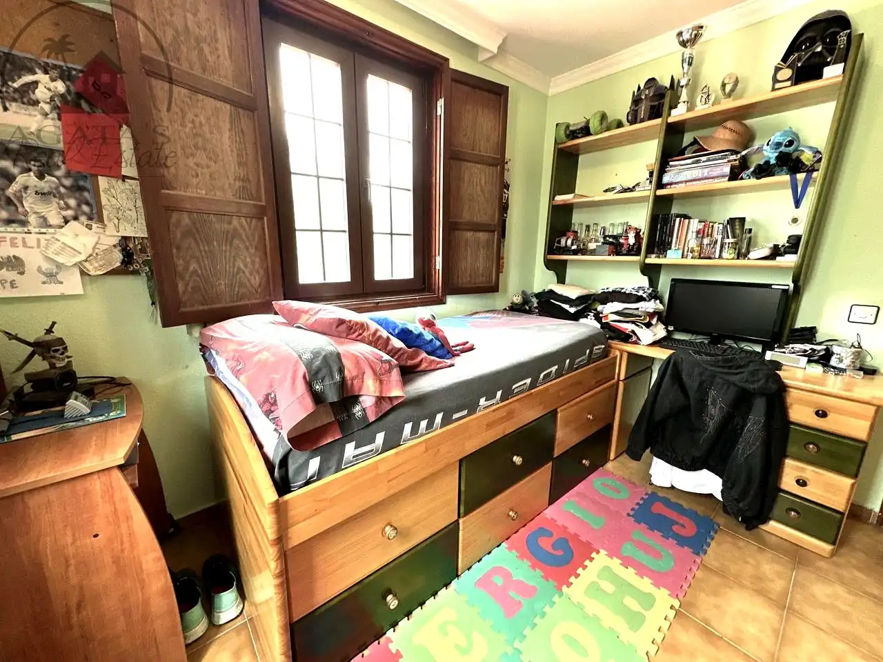 Dormitori de Casa o xalet en venda en San Cristóbal de la Laguna amb Terrassa