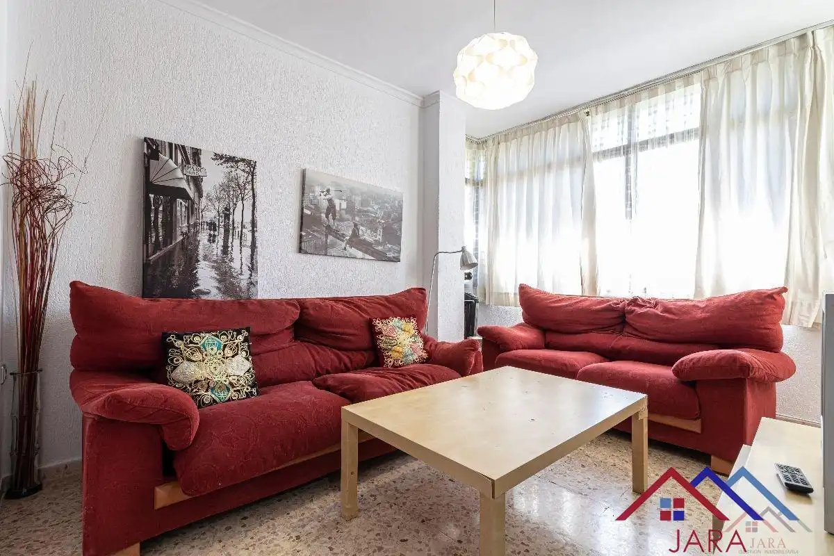 Sala de estar de Apartamento de alquiler en Jerez de la Frontera con Amueblado