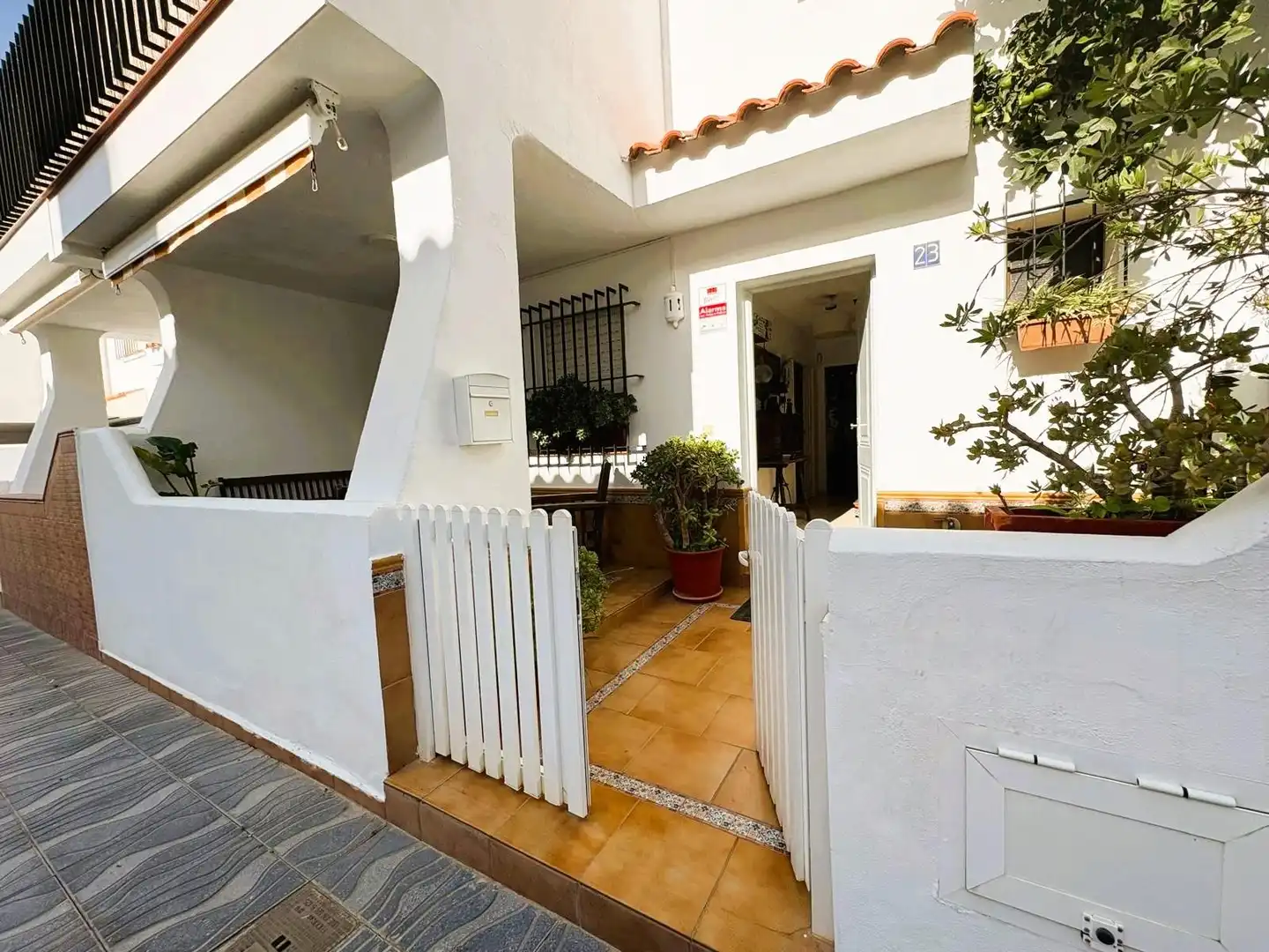 Terrassa de Casa adosada en venda en Almonte amb Terrassa i Balcó