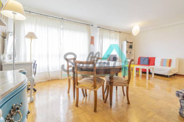 Piso en Alquiler en Padre Suárez en Santo Domingo - El Campillín