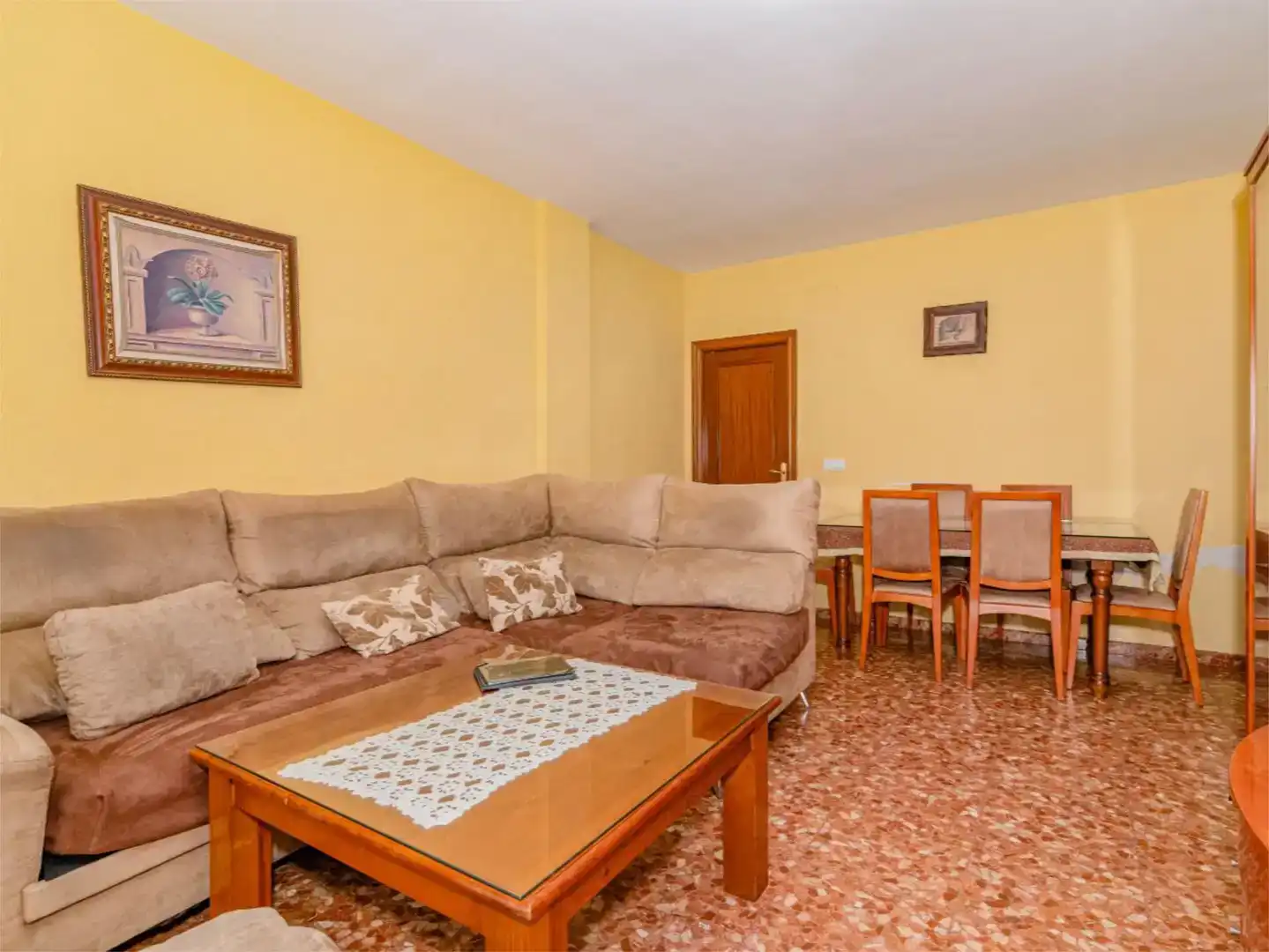 Sala d'estar de Pis en venda en El Valle