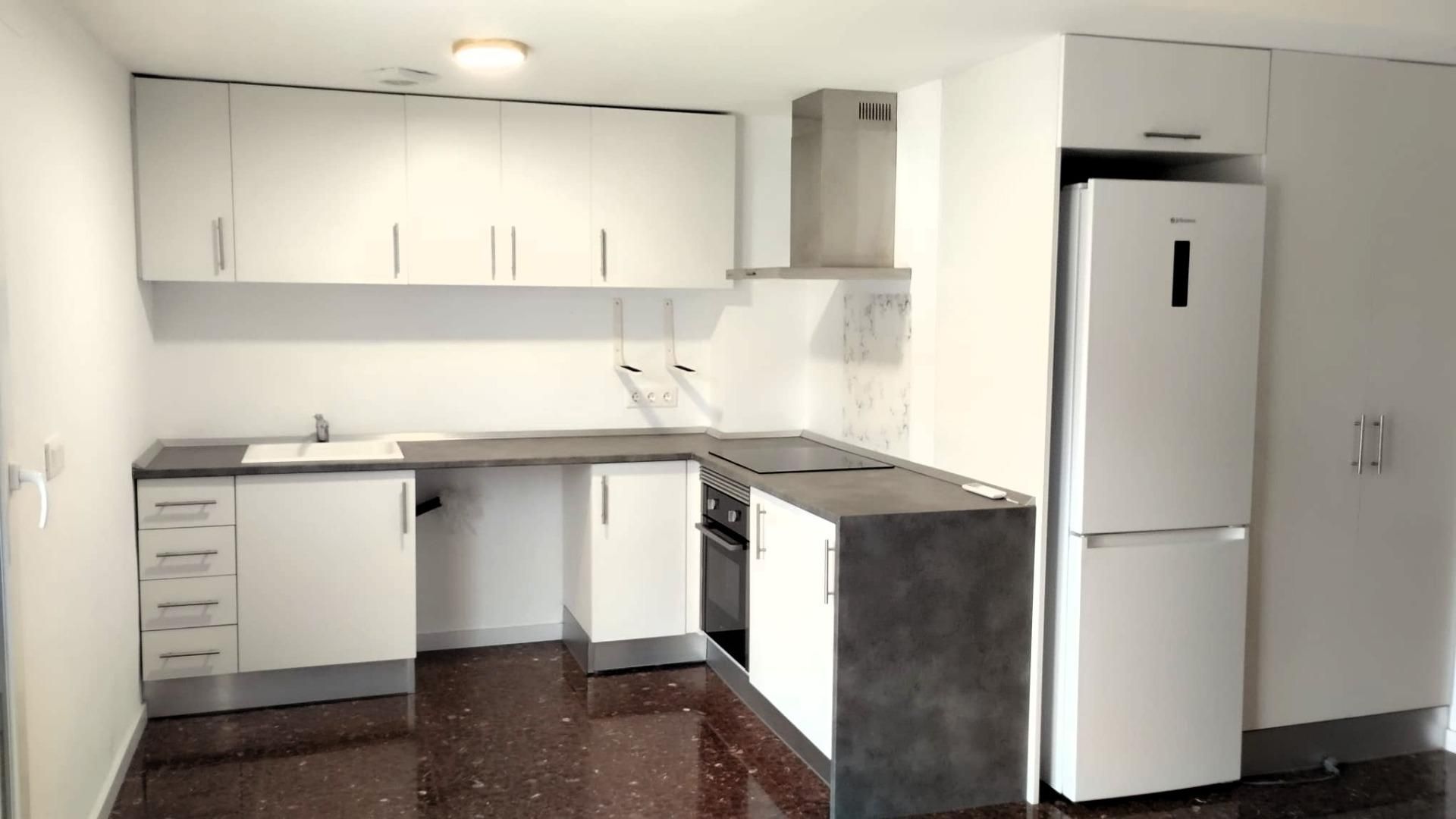 Küche von Dachboden miete in Picassent mit Klimaanlage und Terrasse