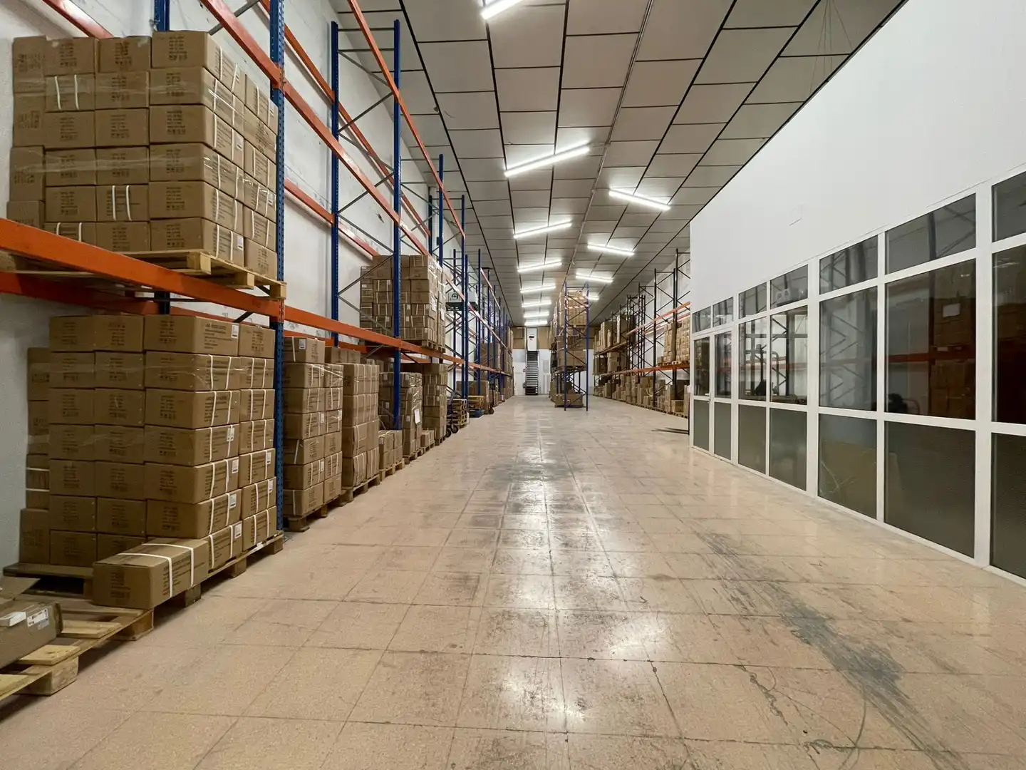 Nau industrial de lloguer a Centre - Sant Josep - Sanfeliu, imagen 3