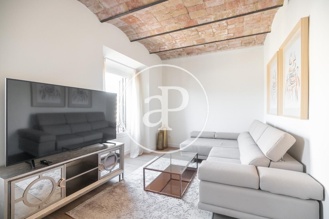 Living room of Flat to rent in  Barcelona Capital  with Air Conditioner, Heating and Furnished