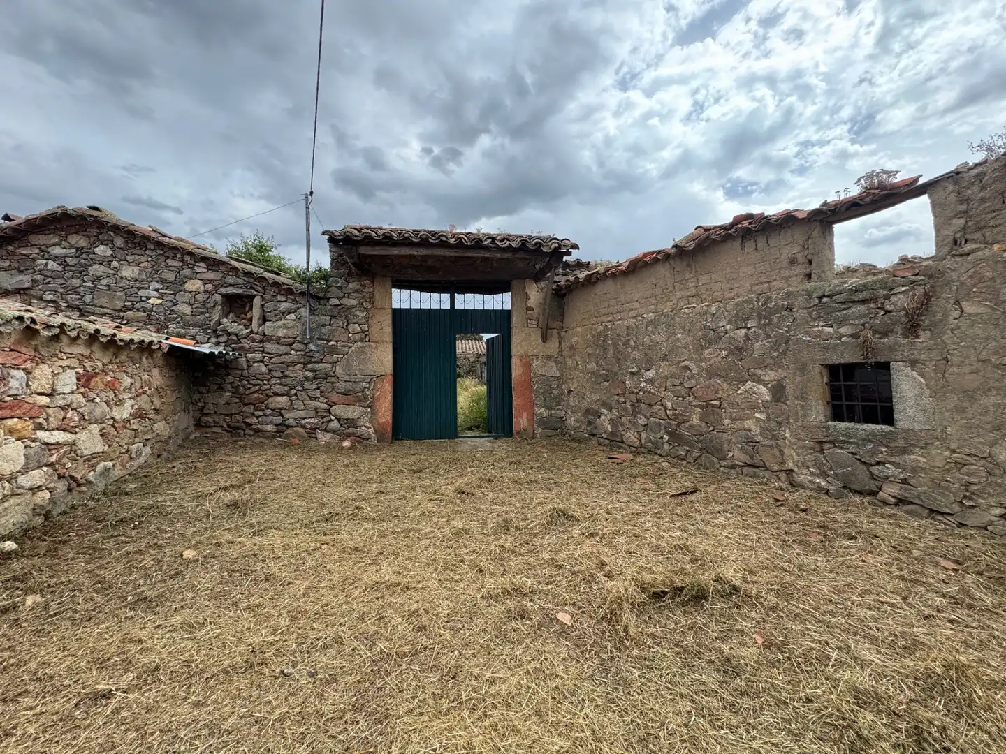 Exterior view of Country homes for sale in Añover de Tormes  with Private garden, Terrace and Storage room