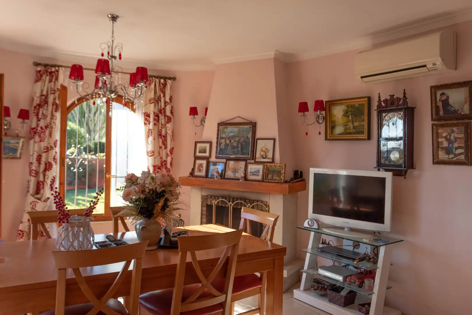 Dining room of Houses for sale in Benitachell / El Poble Nou de Benitatxell  with Air Conditioner, Heating and Private garden