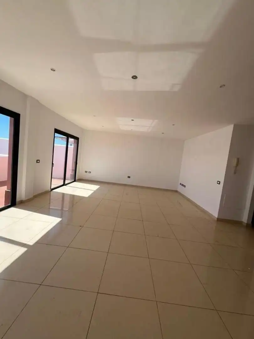 Casa adosada en venda en El Rosario amb Jardí privat i Terrassa