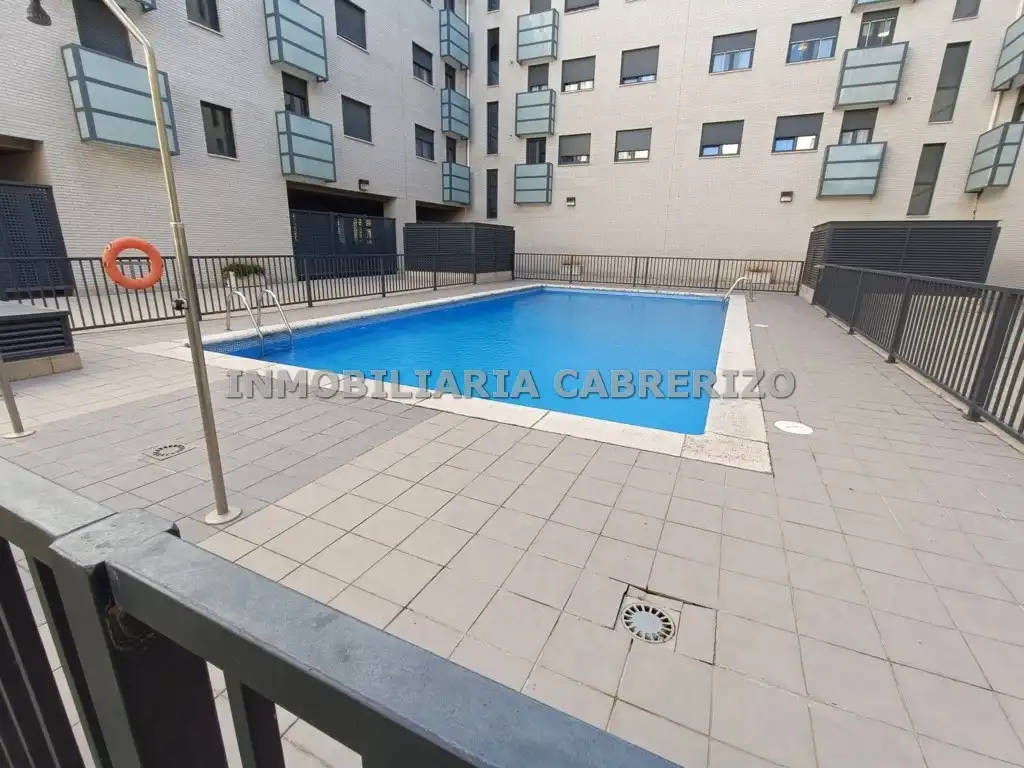 Swimming pool of Attic for sale in  Logroño  with Heating, Parquet flooring and Terrace