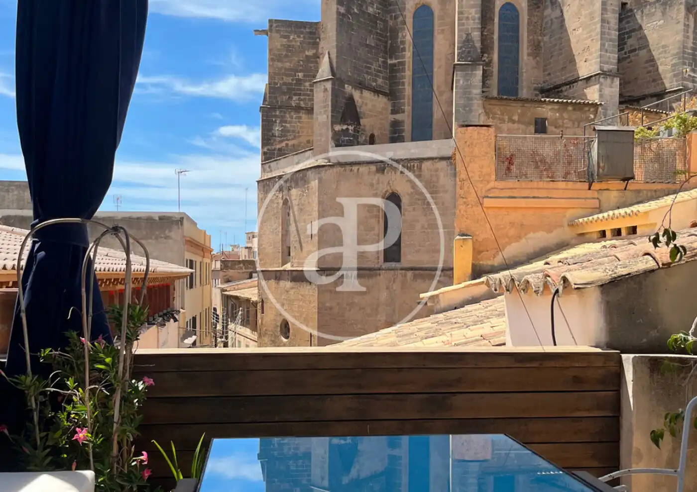 Vista exterior de Pis de lloguer en  Palma de Mallorca amb Aire condicionat, Calefacció i Terrassa