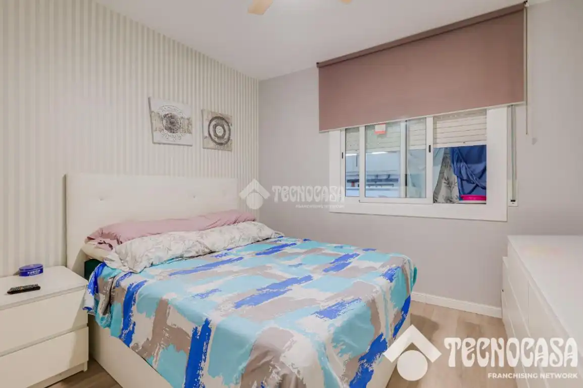 Piso con terraza en venta en Nou Barris, imagen 8