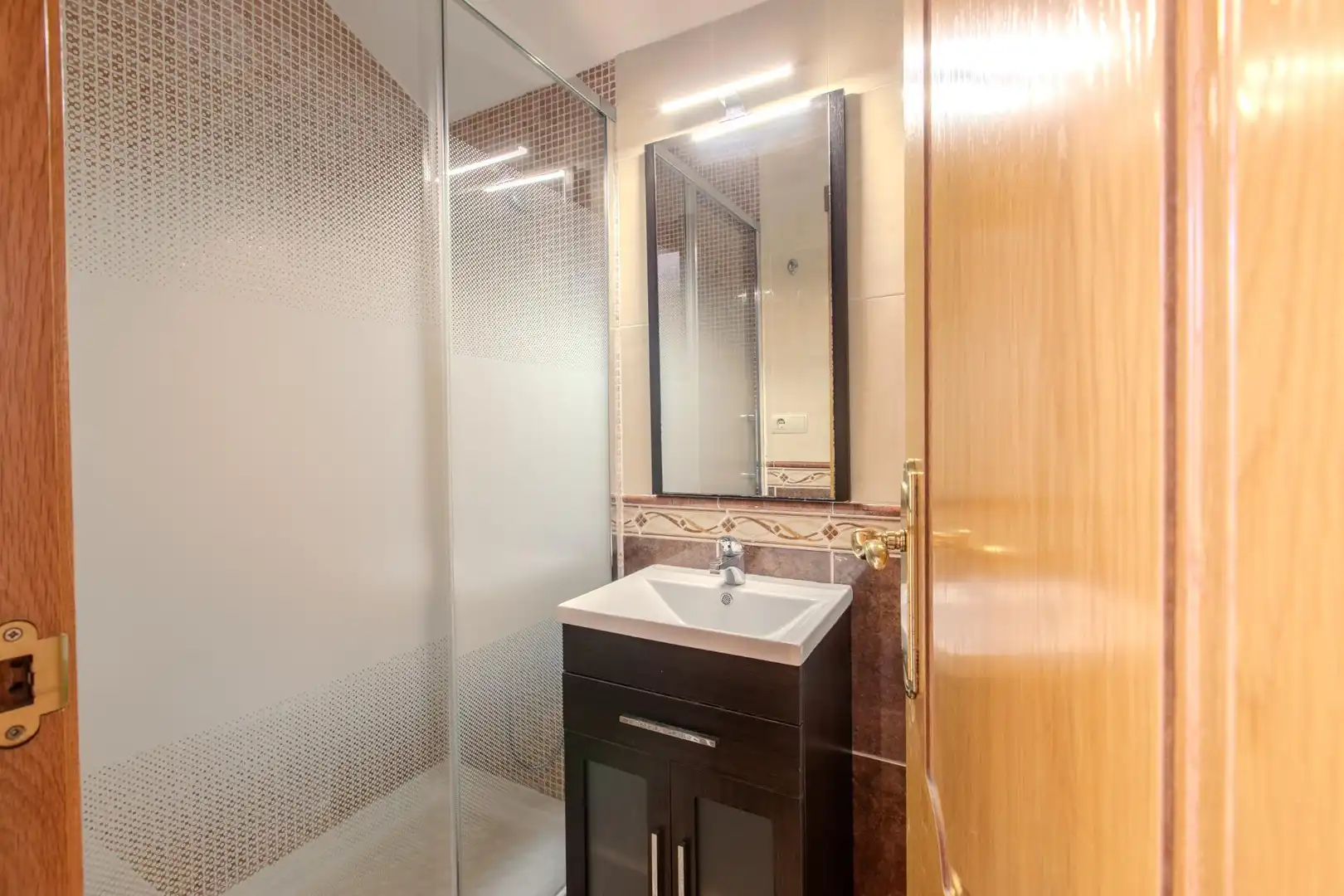 Badezimmer von Maisonette zur Miete in Fuengirola mit Klimaanlage, Terrasse und Möbliert