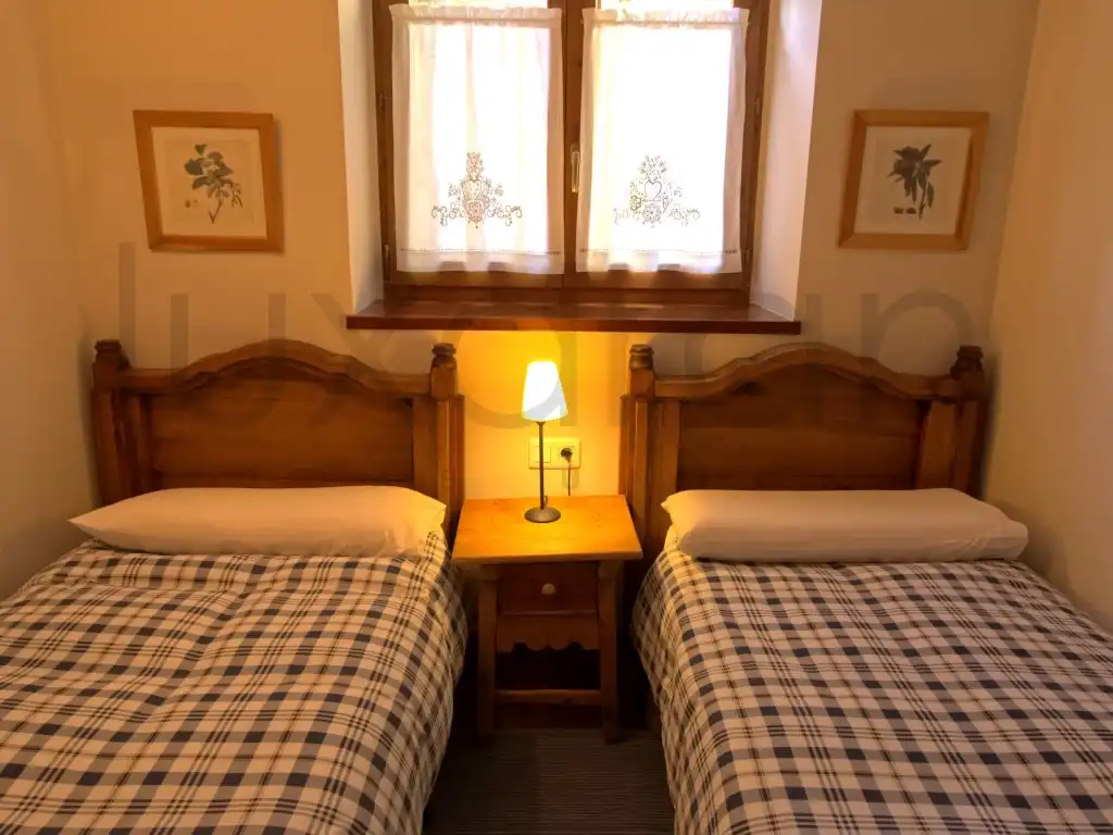 Habitación de Apartamento en venta en Naut Aran