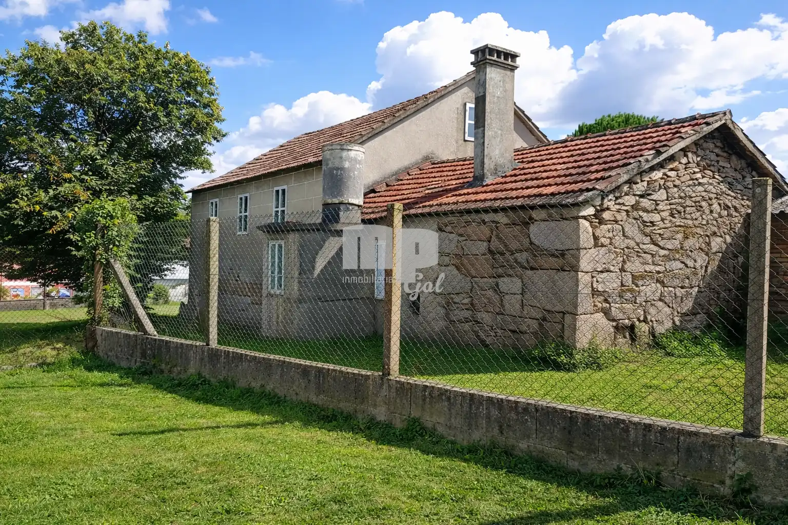 Casa rústica amb jardí en venda a Lugar Mesego, imagen 4