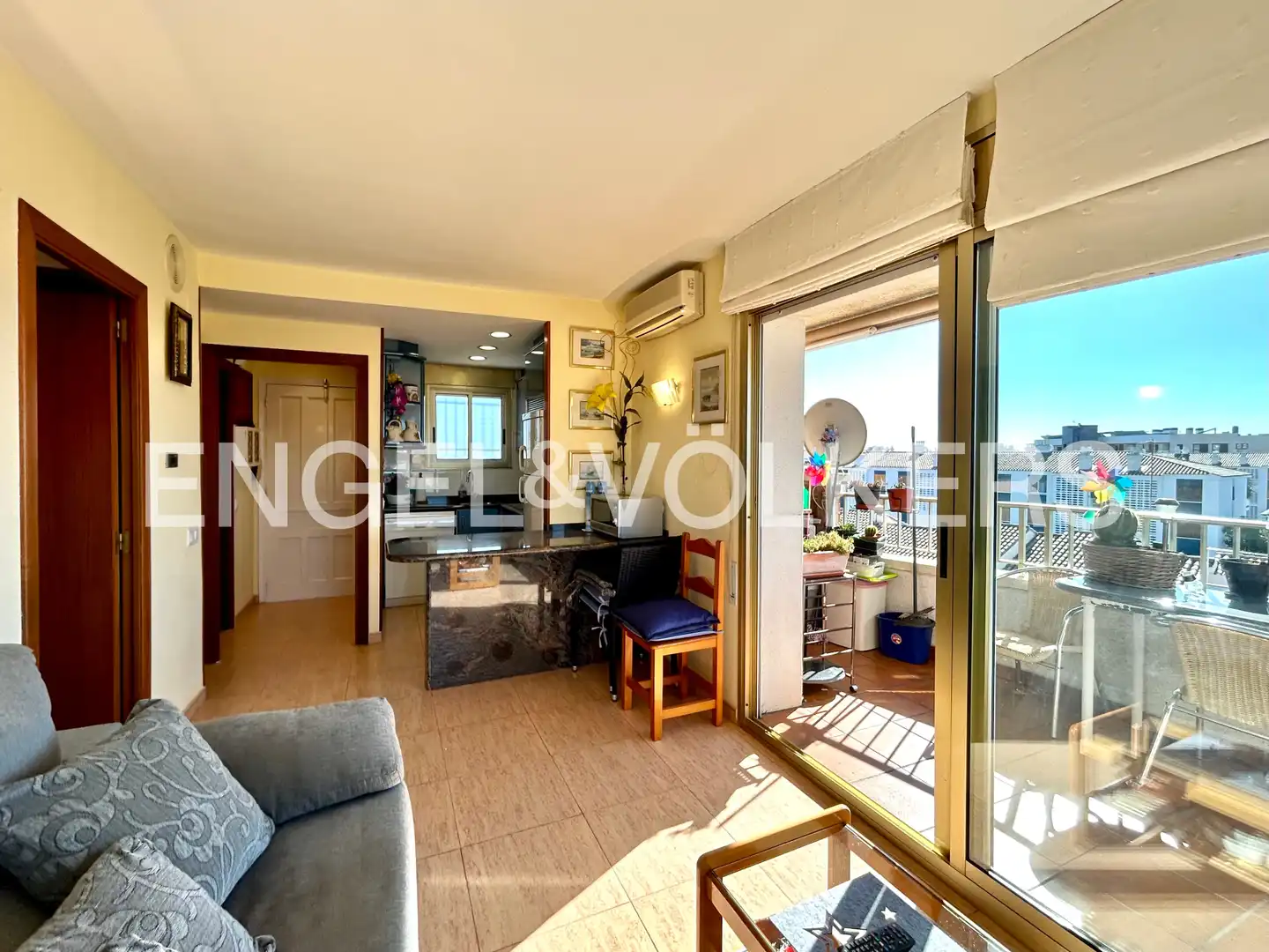 Living room of Attic for sale in Cambrils  with Air Conditioner, Heating and Terrace