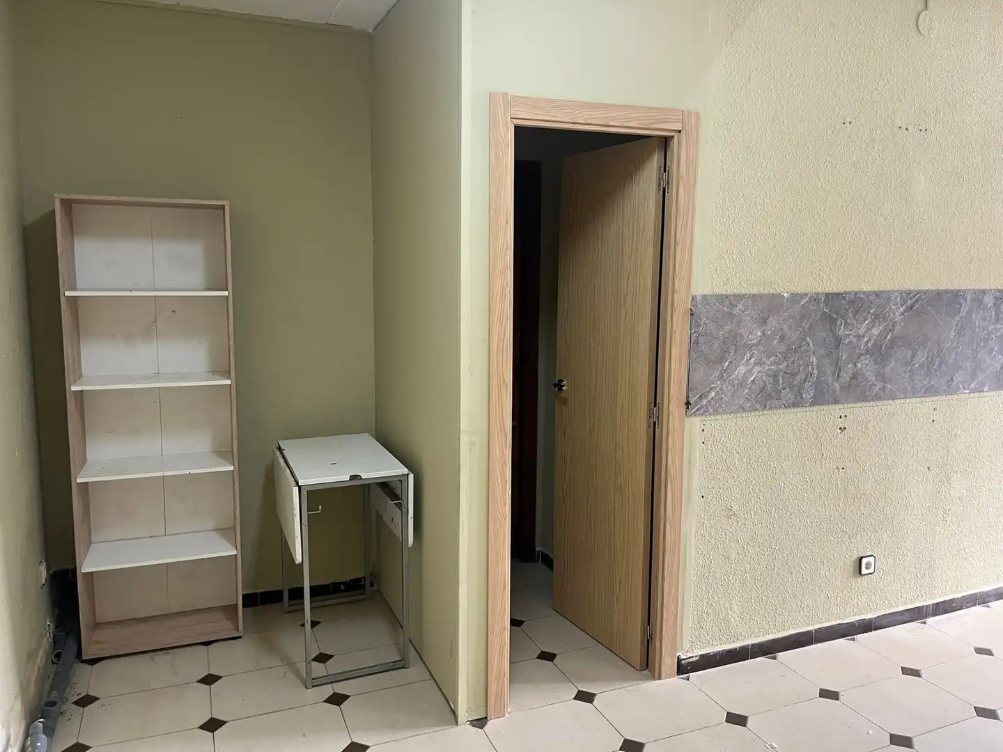 Business premises to rent in Carrer de Sant Isidre 24, imagen 6