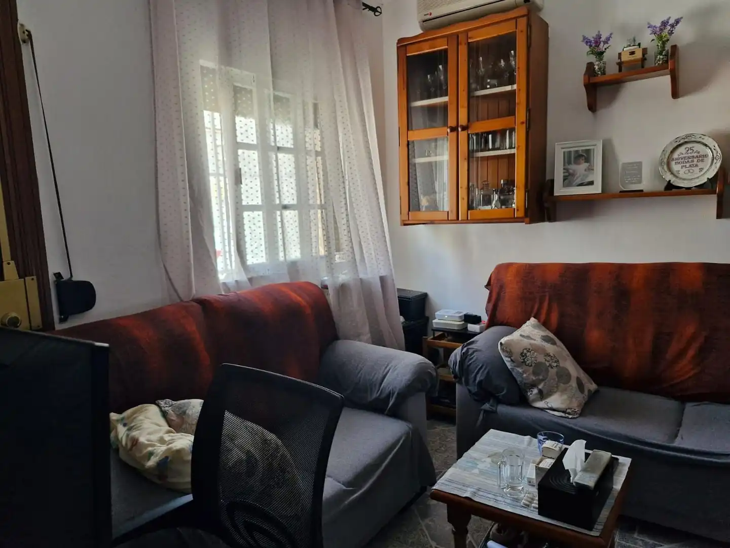 Sala de estar de Casa adosada en venta en La Línea de la Concepción