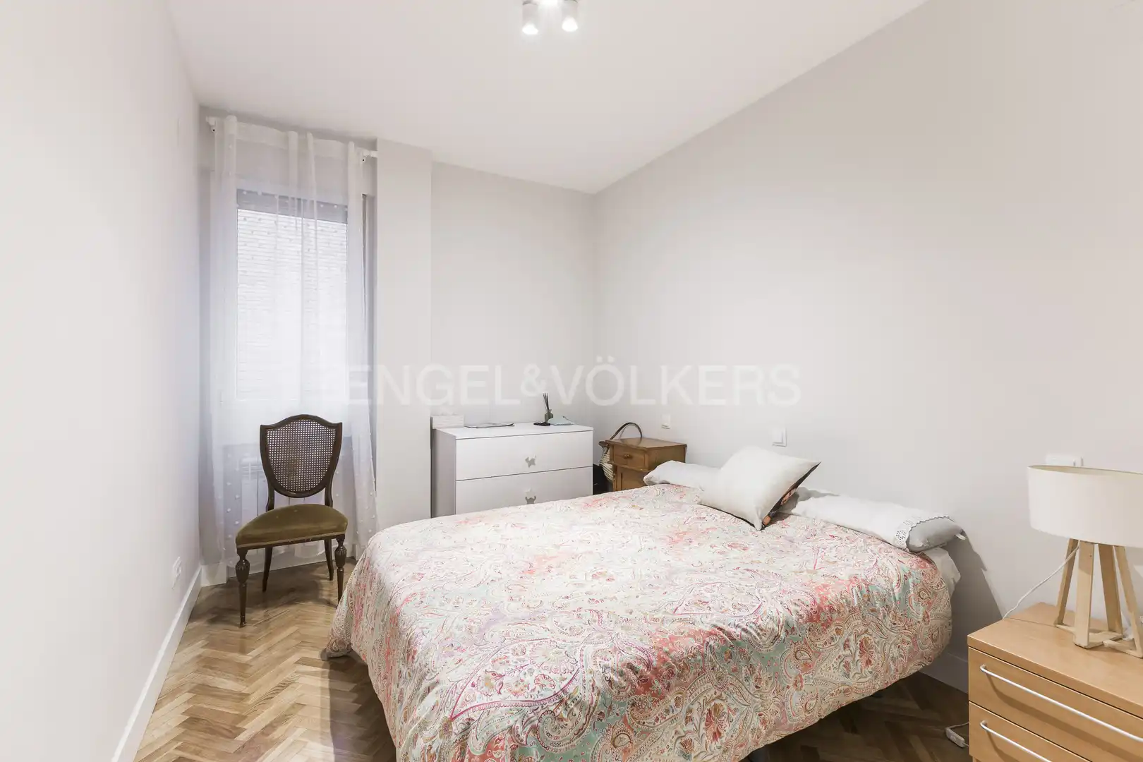 Habitación de Piso en venta en Madrid con Aire acondicionado, Calefacción y Terraza