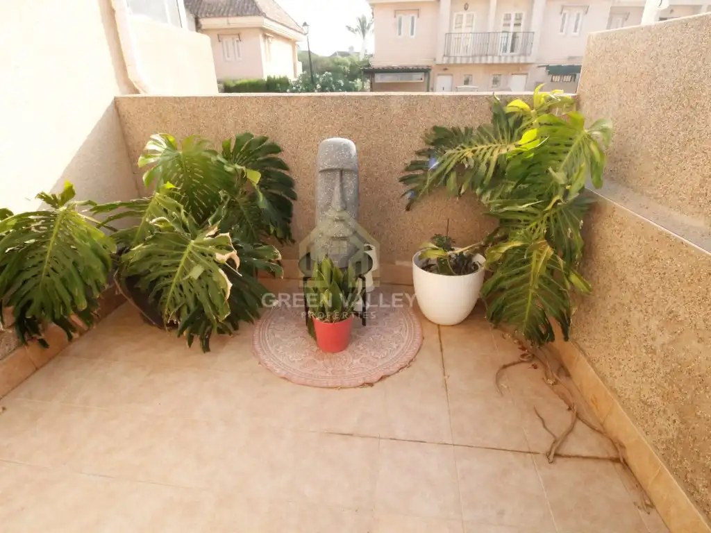 Terrassa de Casa adosada en venda en La Alcaidesa amb Aire condicionat, Calefacció i Jardí privat