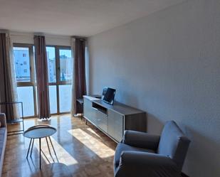 Bedroom of Flat to rent in  Zaragoza Capital  with Air Conditioner, Heating and Parquet flooring