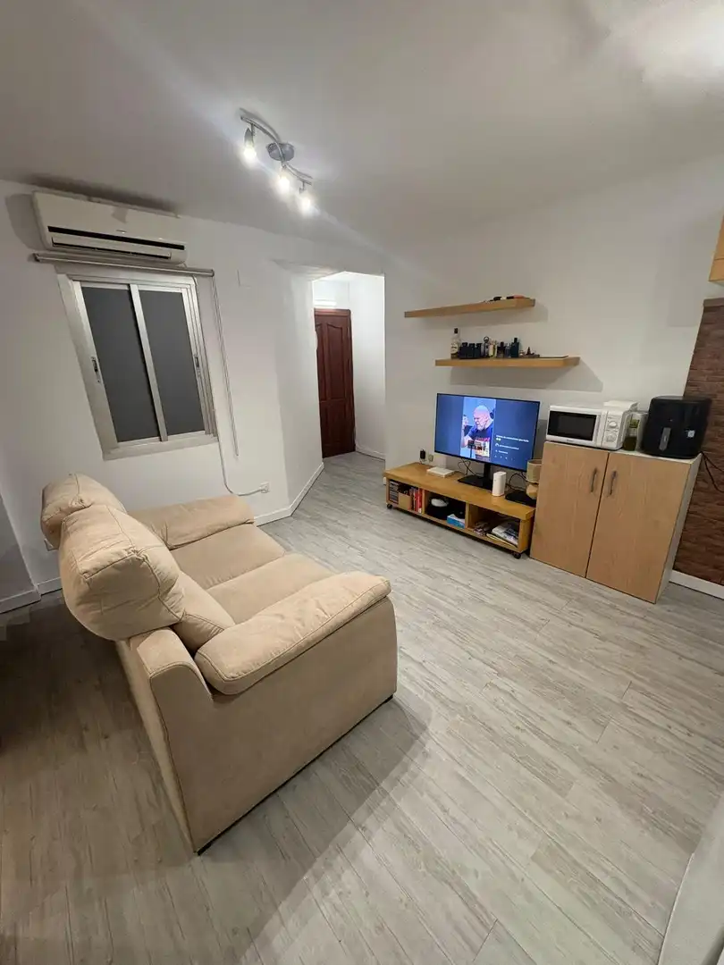 Living room of Flat for rent in Córdoba  with Air Conditioner and Furnished