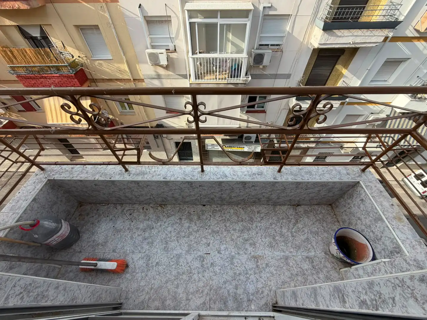 Terrassa de Pis en venda en Jaén amb Aire condicionat, Moblat i Balcó