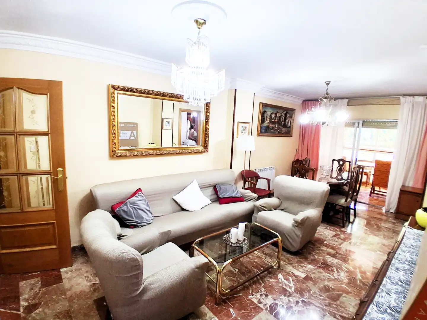 Sala d'estar de Pis de lloguer en Granada amb Calefacció, Moblat i Forn