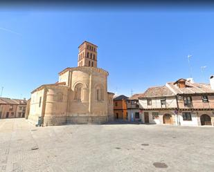 Exterior view of Building for sale in Segovia Capital