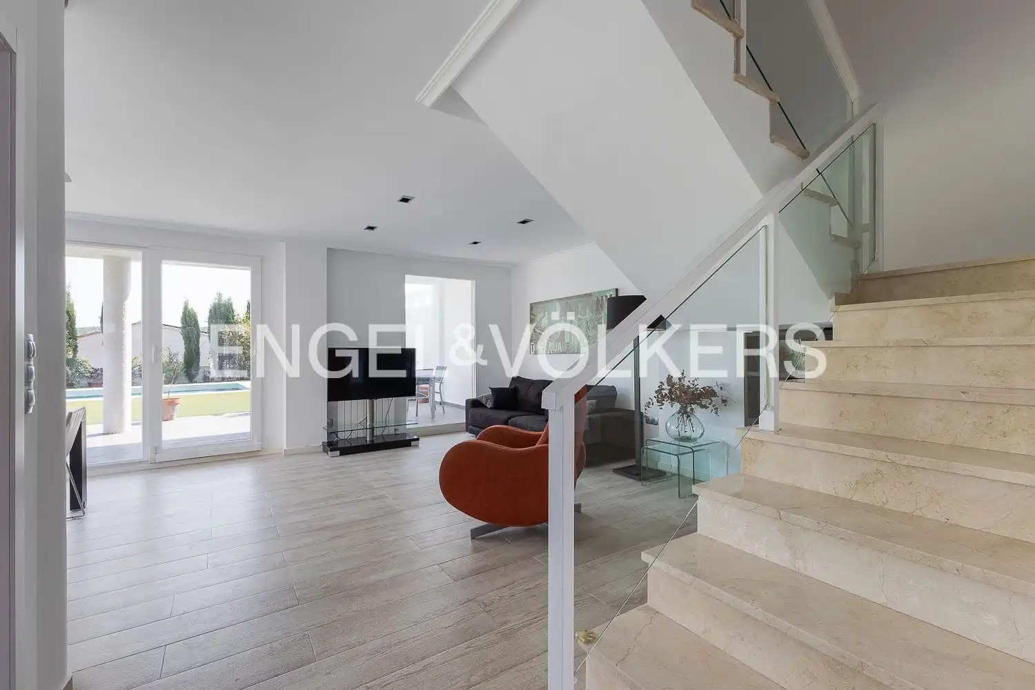Sala d'estar de Casa o xalet de lloguer en Riba-roja de Túria amb Calefacció