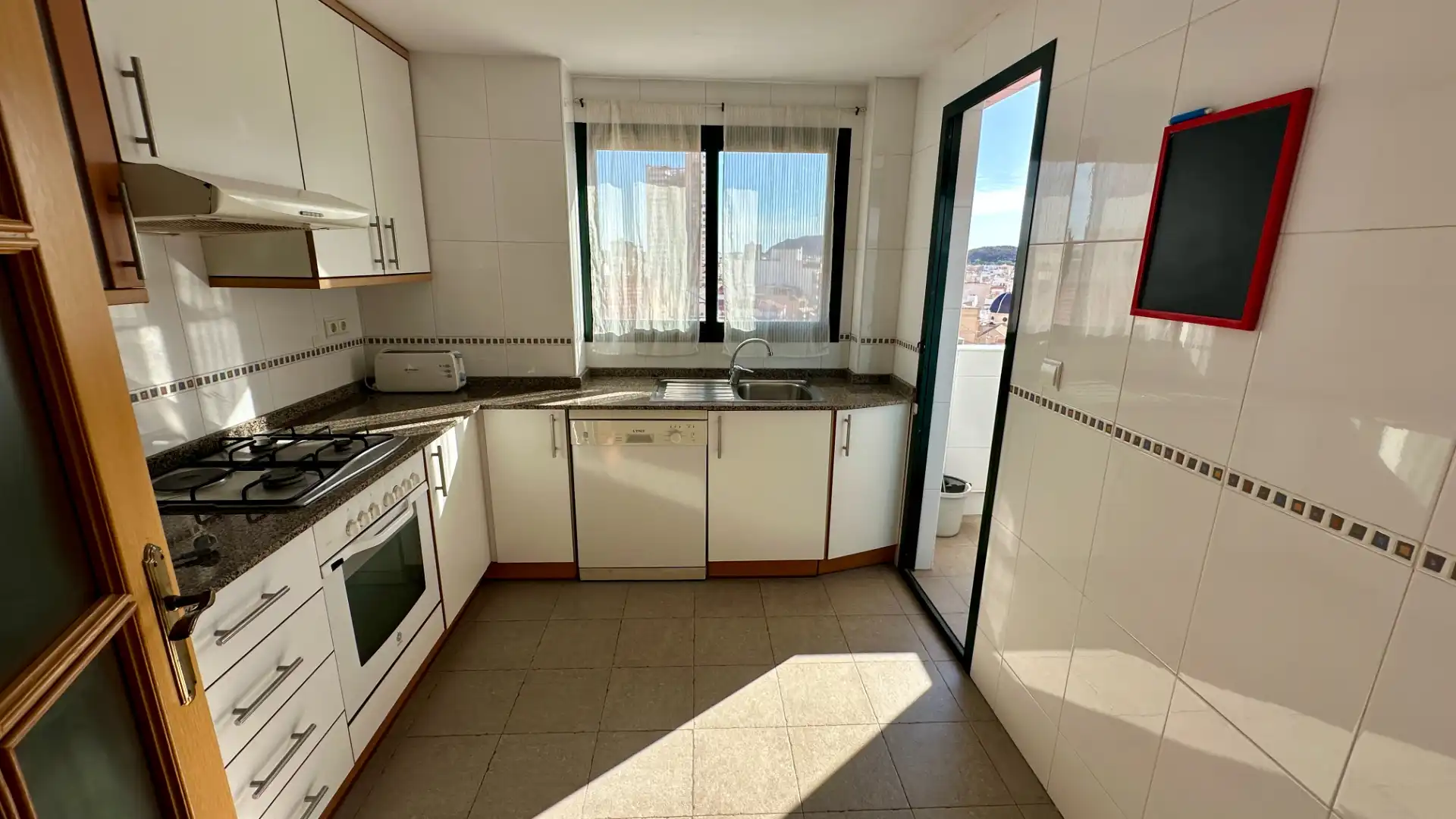 Flat with terrace for sale in Calle Ronda del Castillo, imagen 27