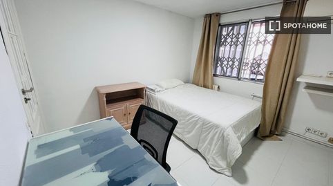 Foto 3 de Habitación en Ensanche - Diputación, Alicante / Alacant